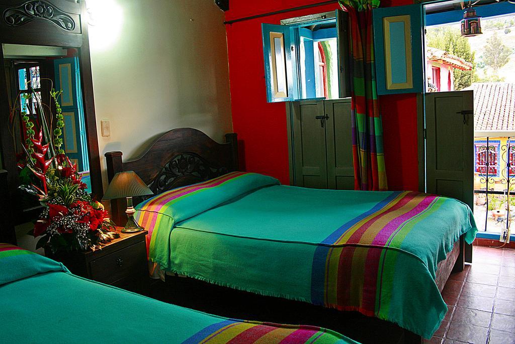 Hotel Los Geranios Duitama Eksteriør billede